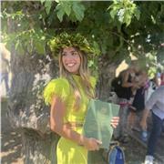 Laureata in Triennale in Biologia. Studentessa dell’ultimo anno di magistrale di Biologia della Salute offre lezioni di biologia